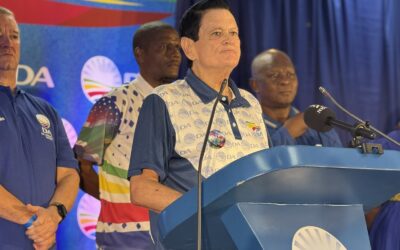 UBALULE isipiliyoni seminyaka ewu-14 eyikhansela kuMasipala waseMhlathuze uMnu Christo Botha owethulwe iDemocratic Alliance njengekuzofoloswa ngaye esikhundleni sobumeya kulo masipala okhethweni lohulumeni basekhaya oluzayo.