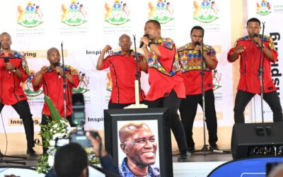 UZOHLONISHWA ngencwadi ezobe ikhuluma ngempilo yakhe nangemicimbi yokumkhumbula minyaka yonke u-Albert Mazibuko oyinkakha leqembu iLadysmith Black Mambazo obekwe endlini yakhe yokugcina ngoMgqibelo ekuseni ngaphambi kokuthi kuqale inkonzo yakhe yomngcwabo. UMazibuko udlule emhlabeni emasontweni amabili adlule ngemuva kokuxinwa wukugula isikhashana.