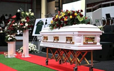 Kuxwayiswe abadlali kufihlwa u-Adams
