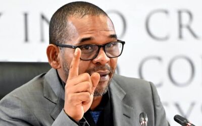 Ubuyela enkantolo u-Adams